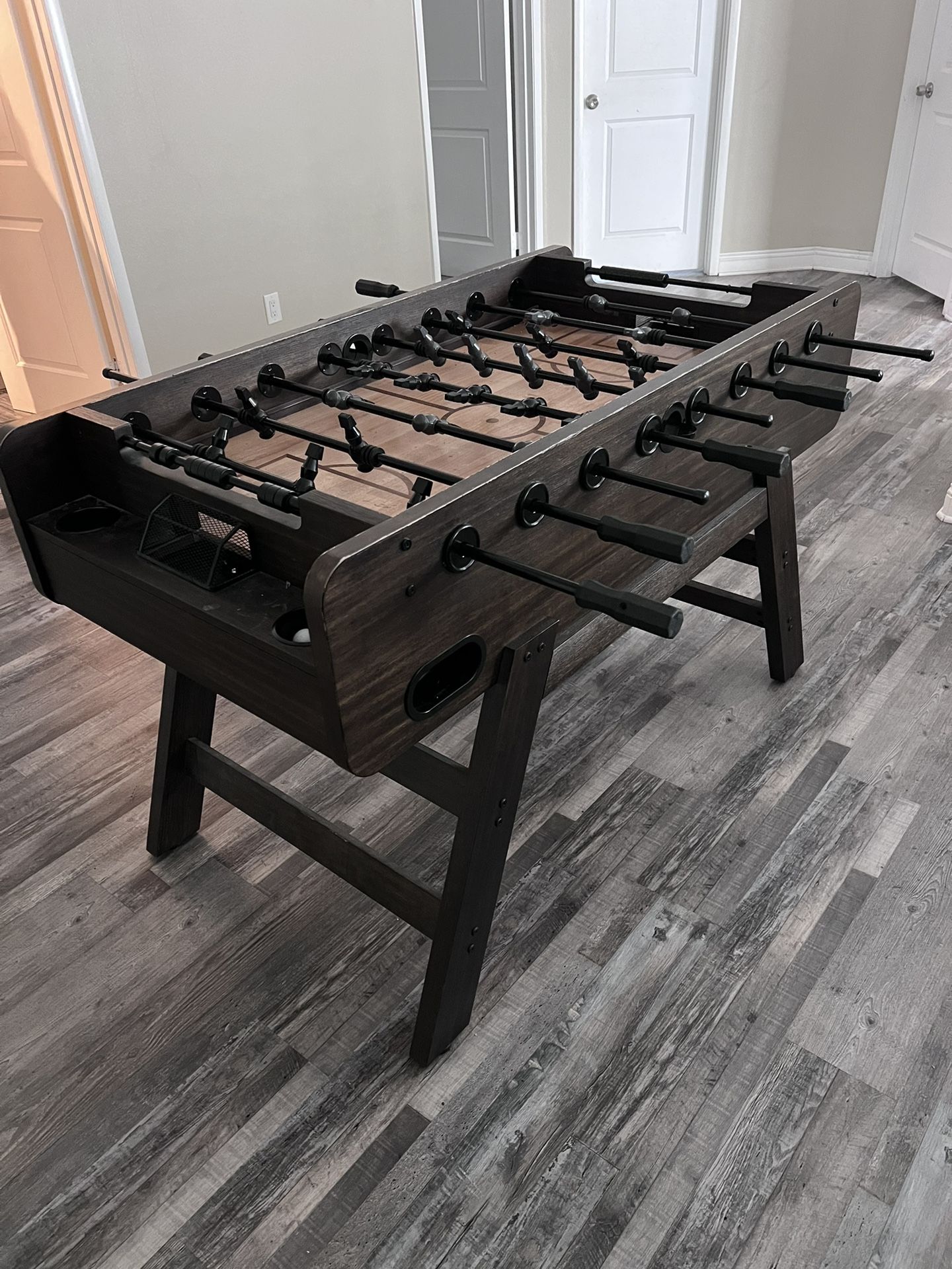 Foosball Table / Futbolito