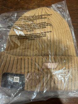 NEW Ski CAP - SPORTS TEAM