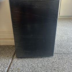 Mini Fridge 