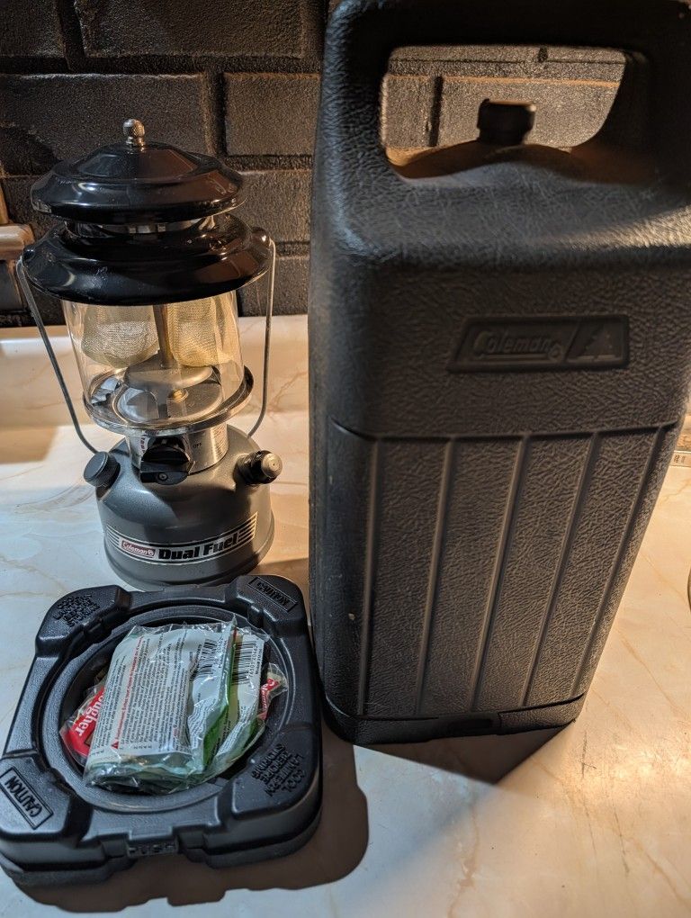Coleman Premium Duel Fuel Lantern  100$ O.B O