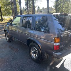 1994 Nissan Pathfinder