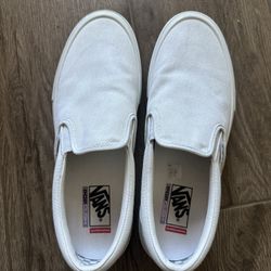 True White vans w/Comfort sole Mens
