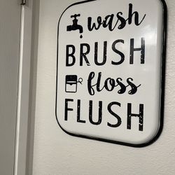 Bathroom Wall Decor 
