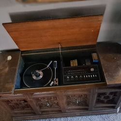 Antique Music Equipment 