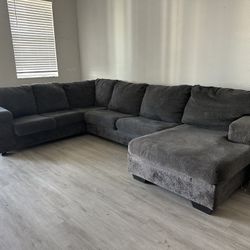 Modern Gray Sectional Couch 