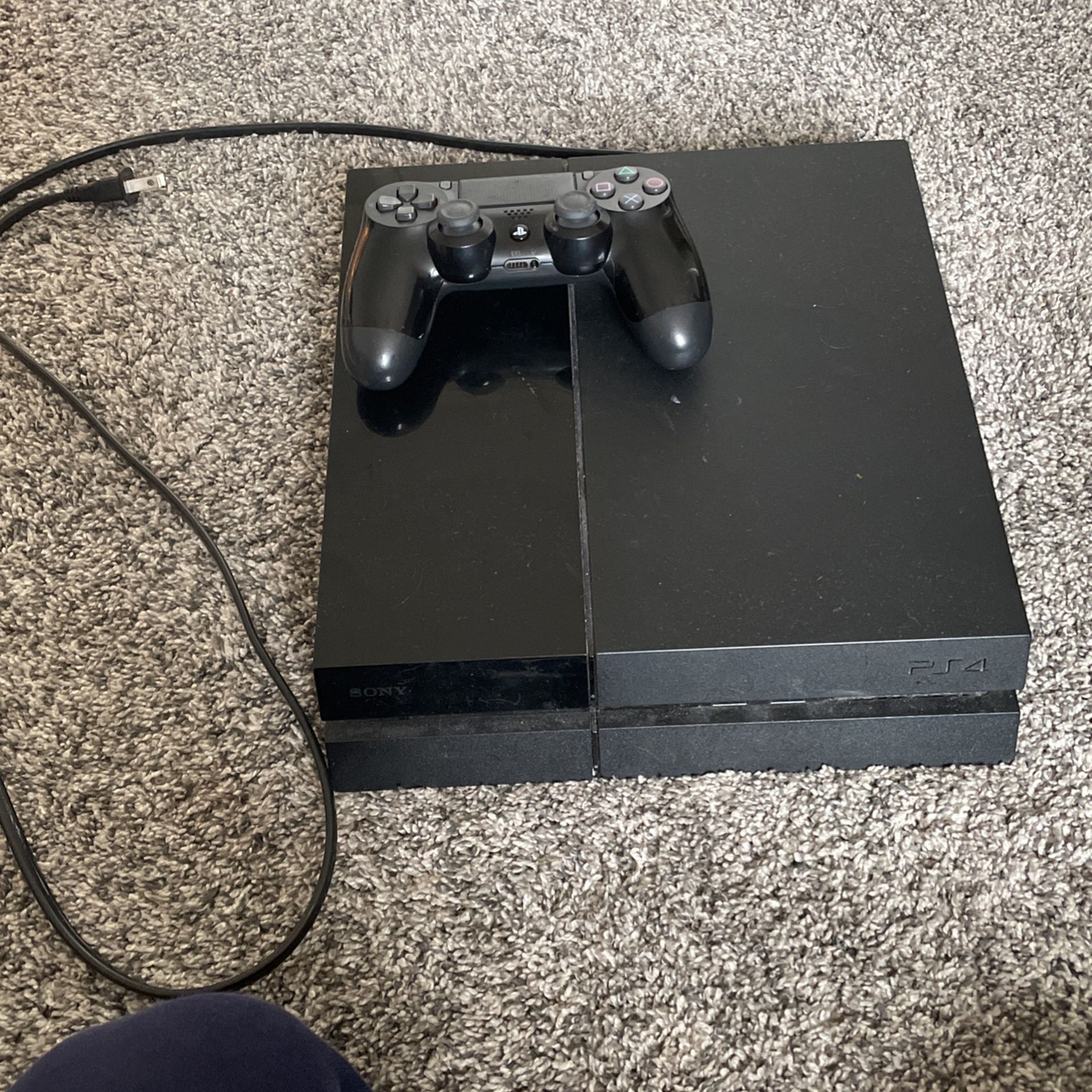 PS4 With Controller/ Charger , and Powercord
