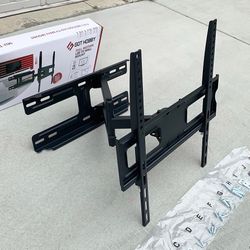 Brand New $25 Full Motion 32-55” TV Wall Mount Swivel Tilt VESA 400x400mm, Max Load 99 Lbs