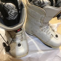 RIDE Size 6 Women’s Snowboard Boots BOA style, GREAT CONDITION, ONE OWNER