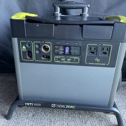 Goal Zero Yeti 3000x & 600W Power Supply
