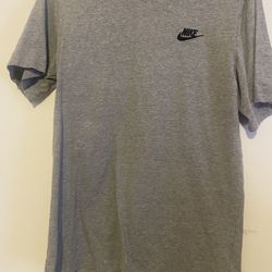 nike tee