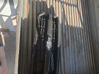 Chevy silverado 1500 grille