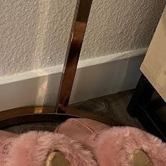 Brand New Pink Ugg Brand Slippers bought directly From Nordstrom Never Worn in Size 9 aliso Viejo 