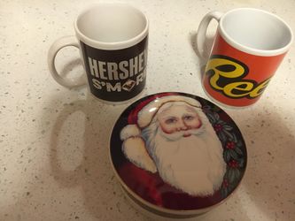 Two new mugs and one new candy dish