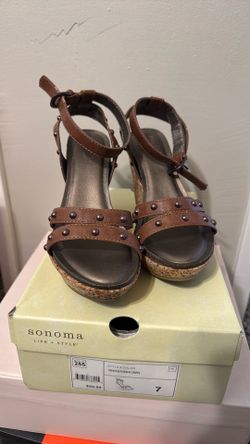 Brown Cork Wedges