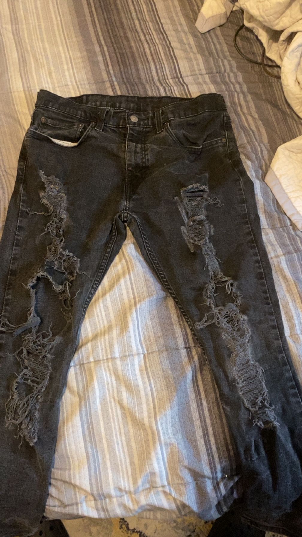 Black Levi Ripped Skinny Jeans