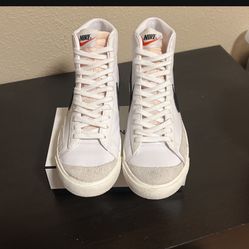 Hi Top Nike Blazers