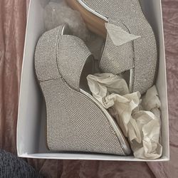 Rhinestone 6” Wedges Size 8.5 New In Box 