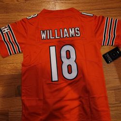 NFL Chicago Bears football uniform No.18 Caleb Williams jersey