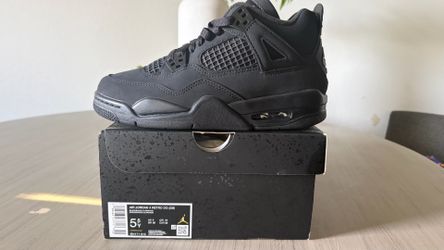 Brand New Air Jordan 4 Retro OG (GS) SIZE 5Y