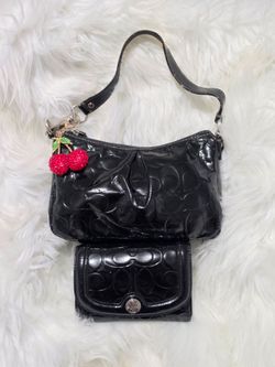 Y2K COACH PATENT LEATHER SIGNATURE C SHOULDER BAG AND MATCHING WALLET