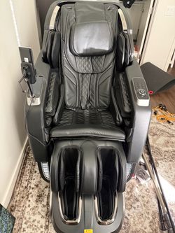 Full Body Massage Chair with Touchscreen Controller