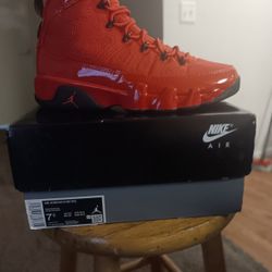 Air Jordan 9 Retro Red  7.5