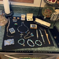 Vintage lot of jewelry 25 pieces including watches, cufflinks, necklaces and more  Most from the 1960s/70s.  All one price Plainfield, Illinois