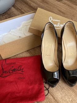 Authentic Christian Louboutin Lady Peep