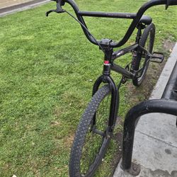 Haro ZX24 Series BMX Bike
