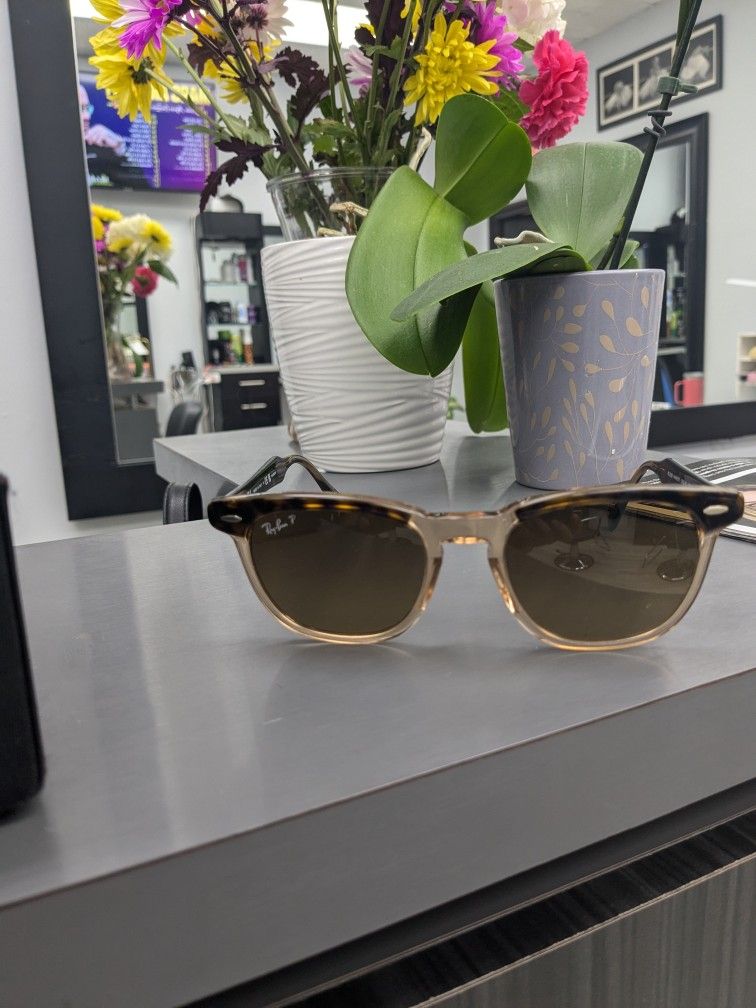 Ray-Bans Women's Sunglasses