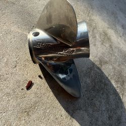 Quicksilver thunderbolt stainless steel propeller