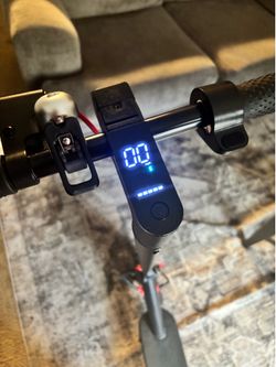 Electric scooter