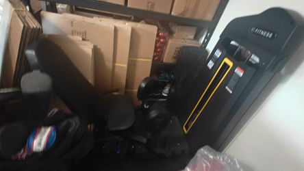 Leg Abductor / Adductor Machine – Includes 143 lbs/65kg Add on plates $800 OBO