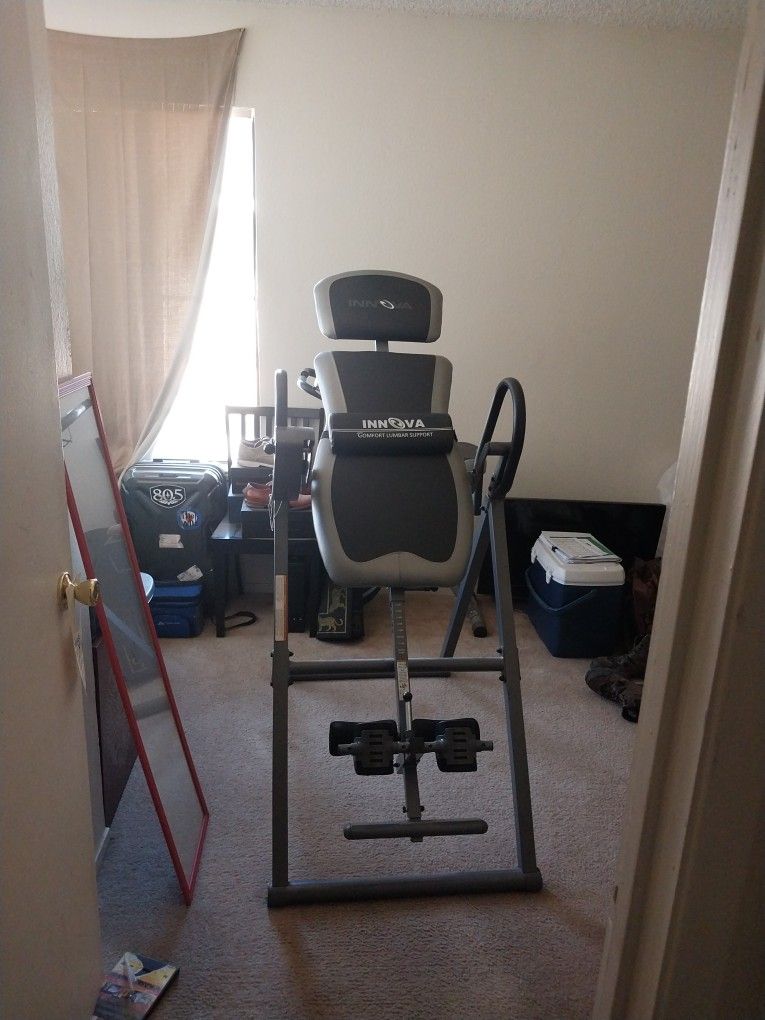 Innova Inversion Table
