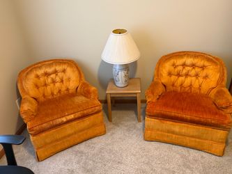 Orange chairs (2pk)