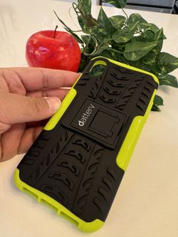 New iPhone Case w/ Stand