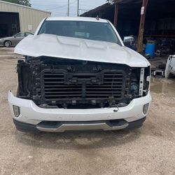 2017 Chevy Silverado For Parts 