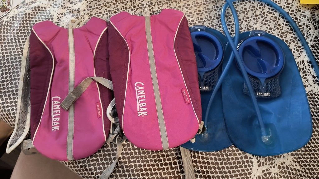 2x CamelBak Skeeter Hydration Backpacks