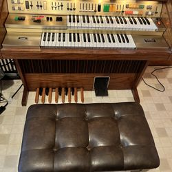 Wurlitzer Omni 4000 Electric Organ 