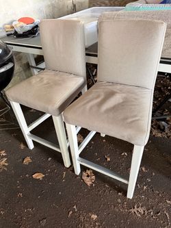 Free chairs!