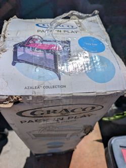 Pack and play. Good condition.
