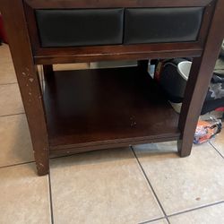 2 solid, wood End tables/nightstands