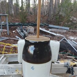 4gl Churn With Plunger 