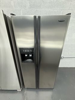 Frigidaire Side By Side Refrigerator “33 ( Refrigeradores )