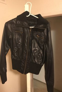 Women’s black jacket