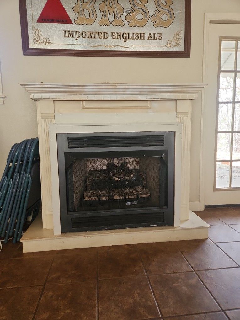 GAZ /PROPAINE FIREPLACE LEICESTER NC