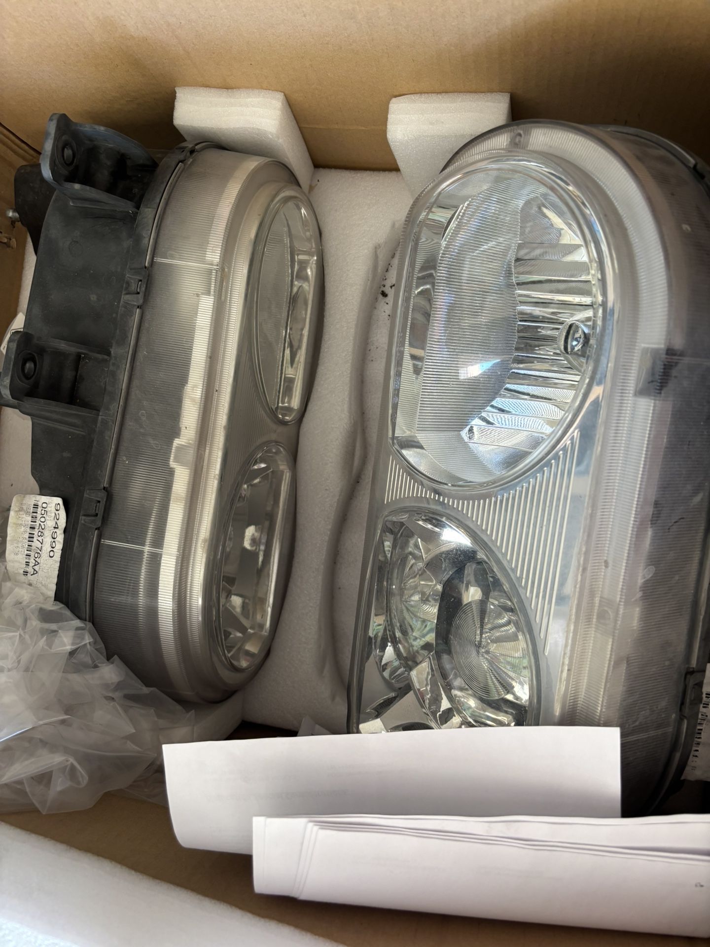 2009-2014 Challenger headlights