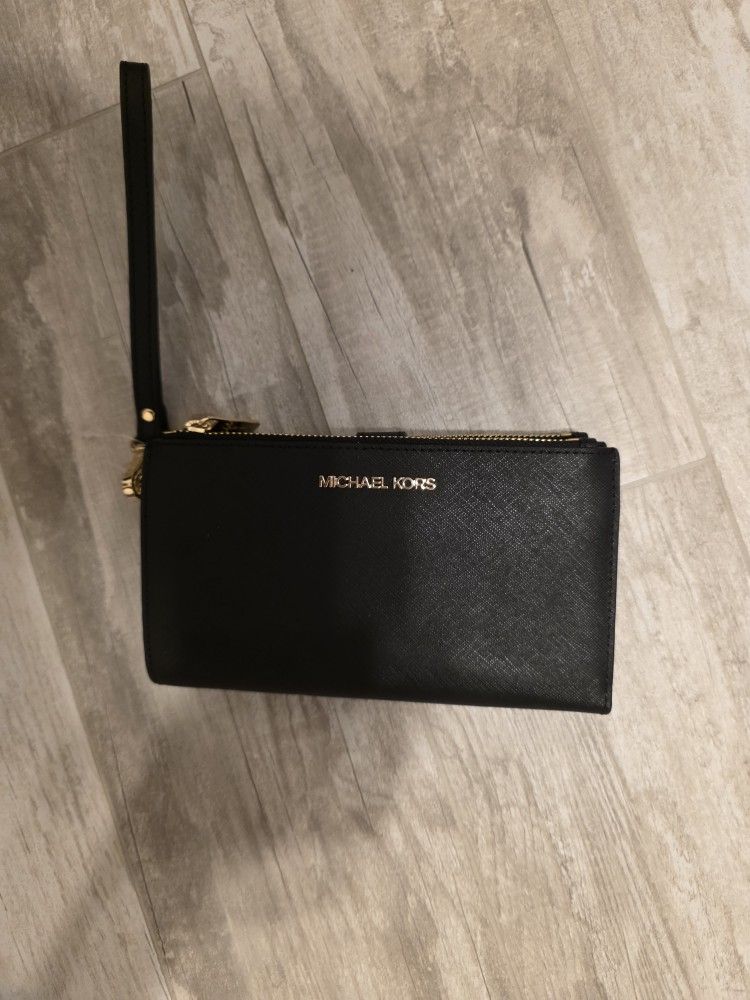 Michael Kors Jet Set Large Wristlet Wallet