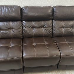 El Dorado leather Couch Power Reclining