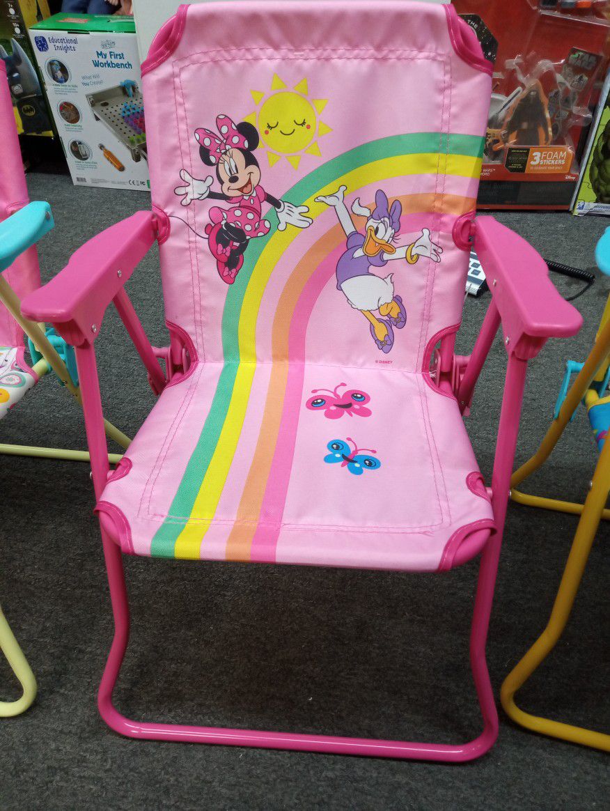 Disney Junior Minnie Mouse Toddler Foldable Indoor Outdoor Deck Chair